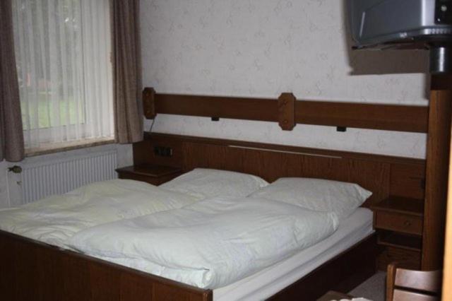 Hotel-Gasthaus Burmester 하이데나우 객실 사진